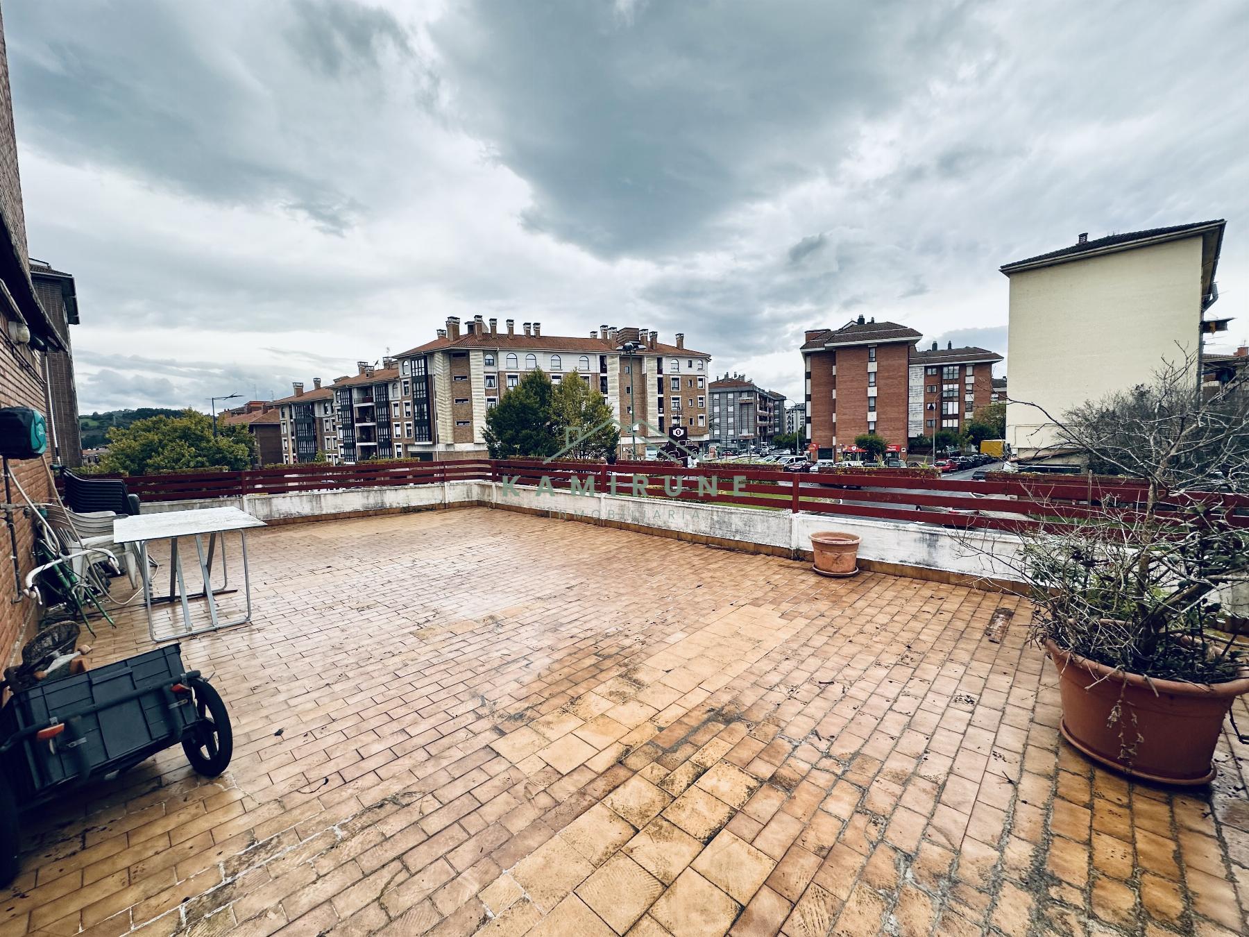 For sale of flat in Mungia