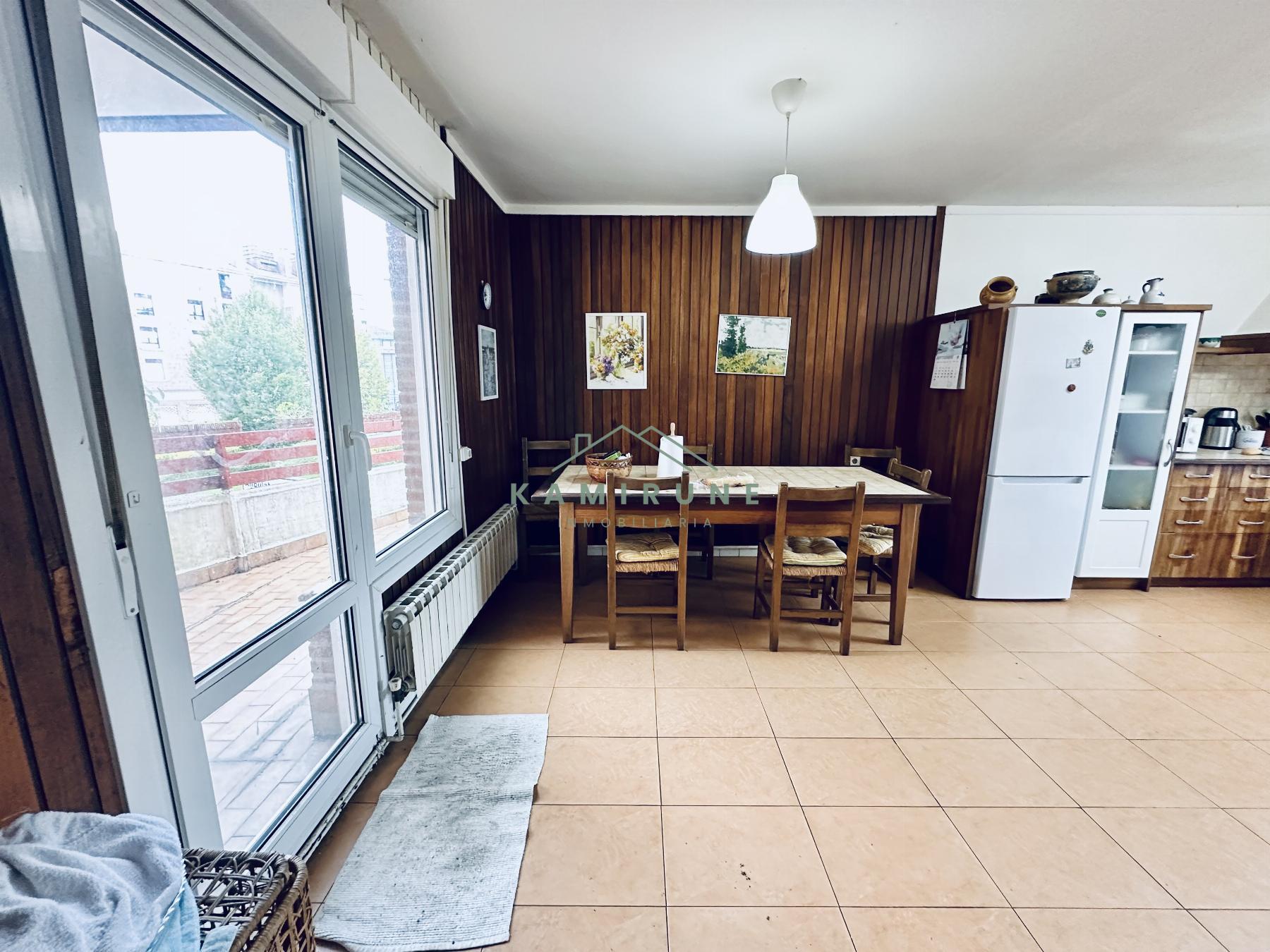 For sale of flat in Mungia