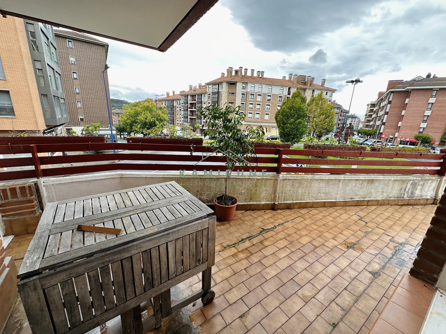 For sale of flat in Mungia