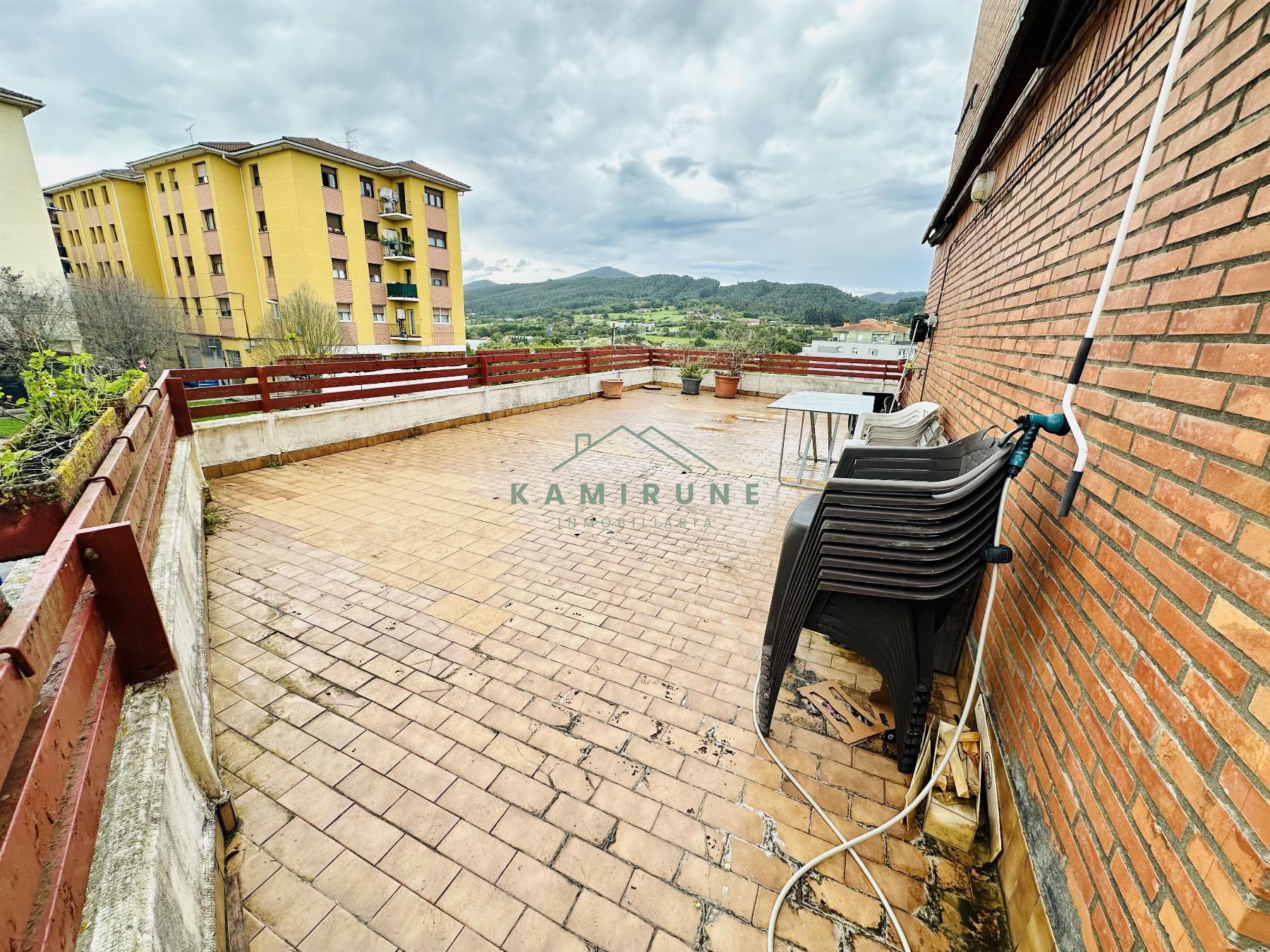 For sale of flat in Mungia