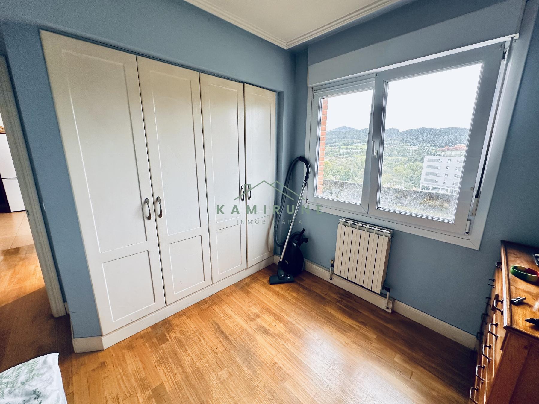 For sale of flat in Mungia