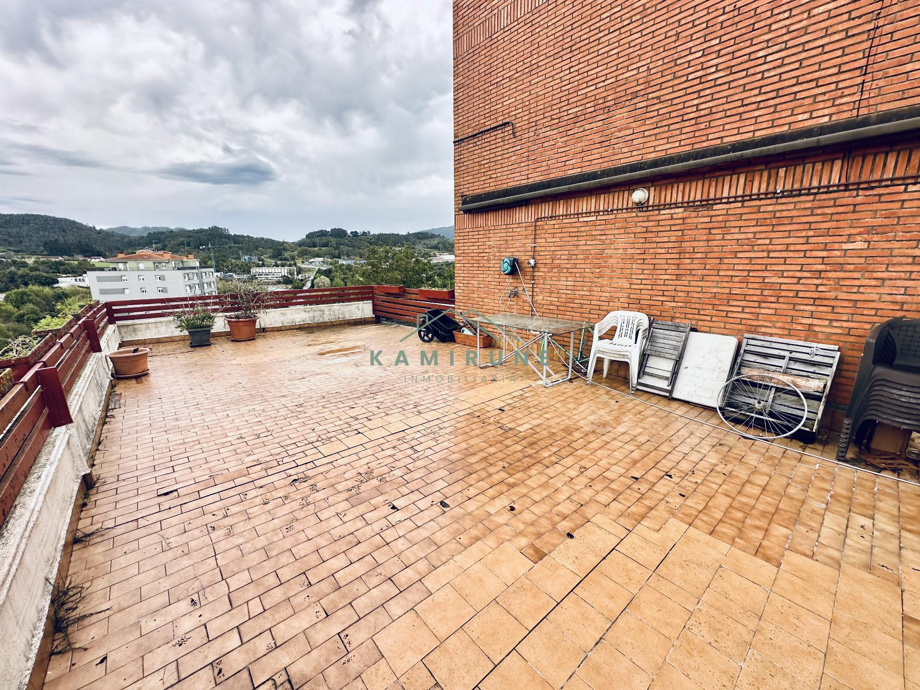 For sale of flat in Mungia