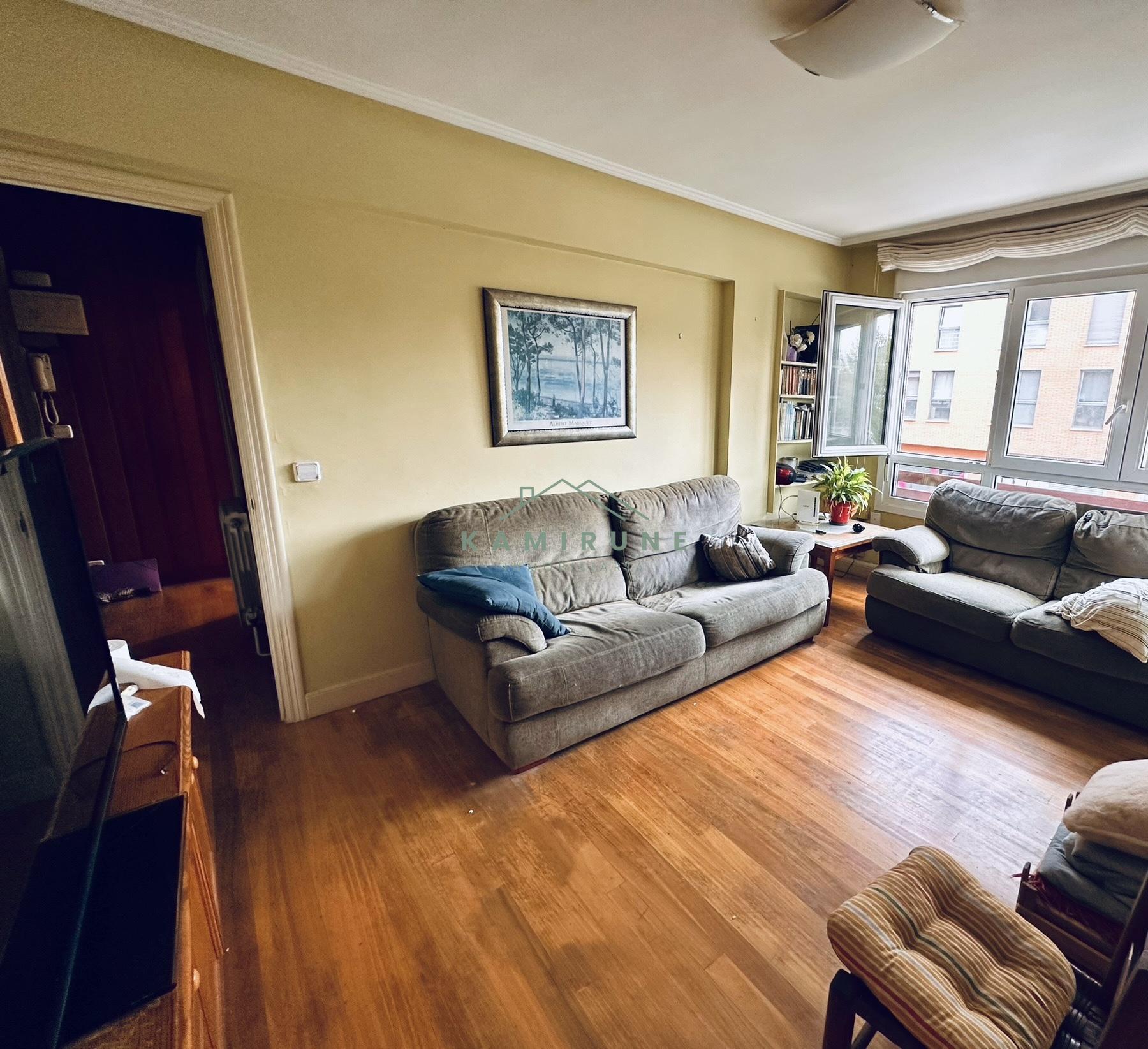 For sale of flat in Mungia