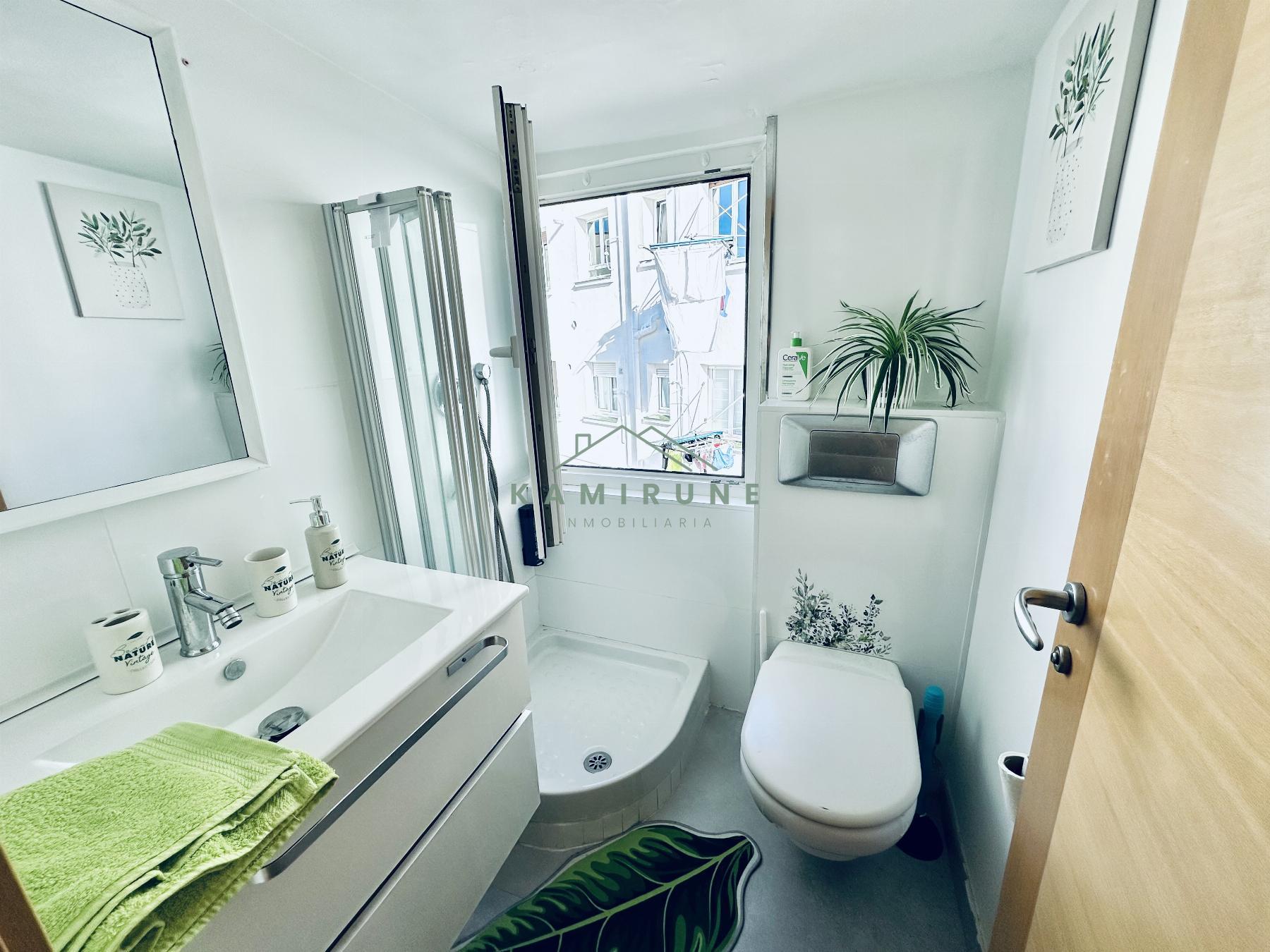 For sale of flat in Bilbao