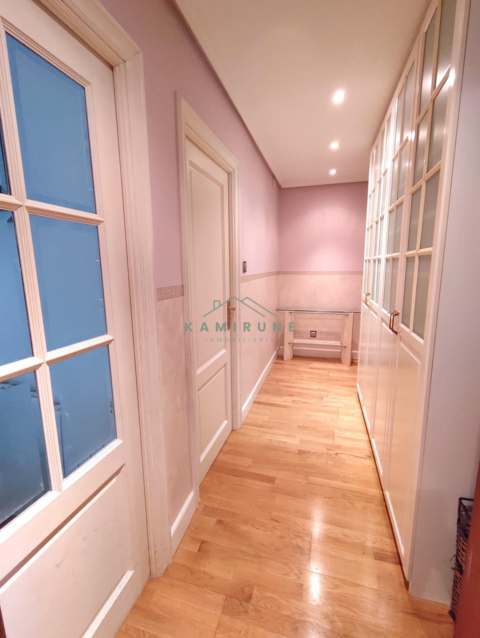 For sale of flat in Barakaldo