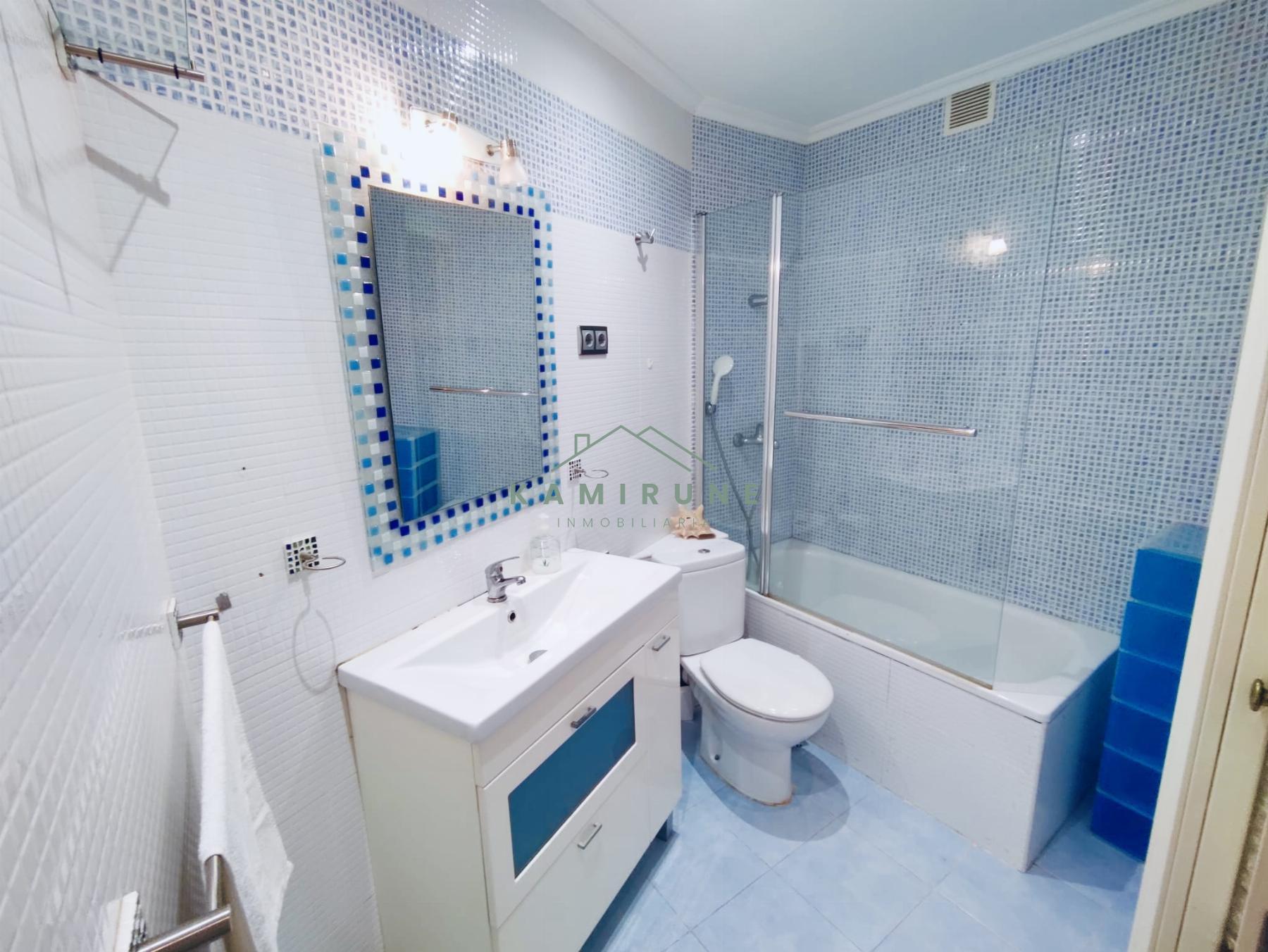 For sale of flat in Barakaldo