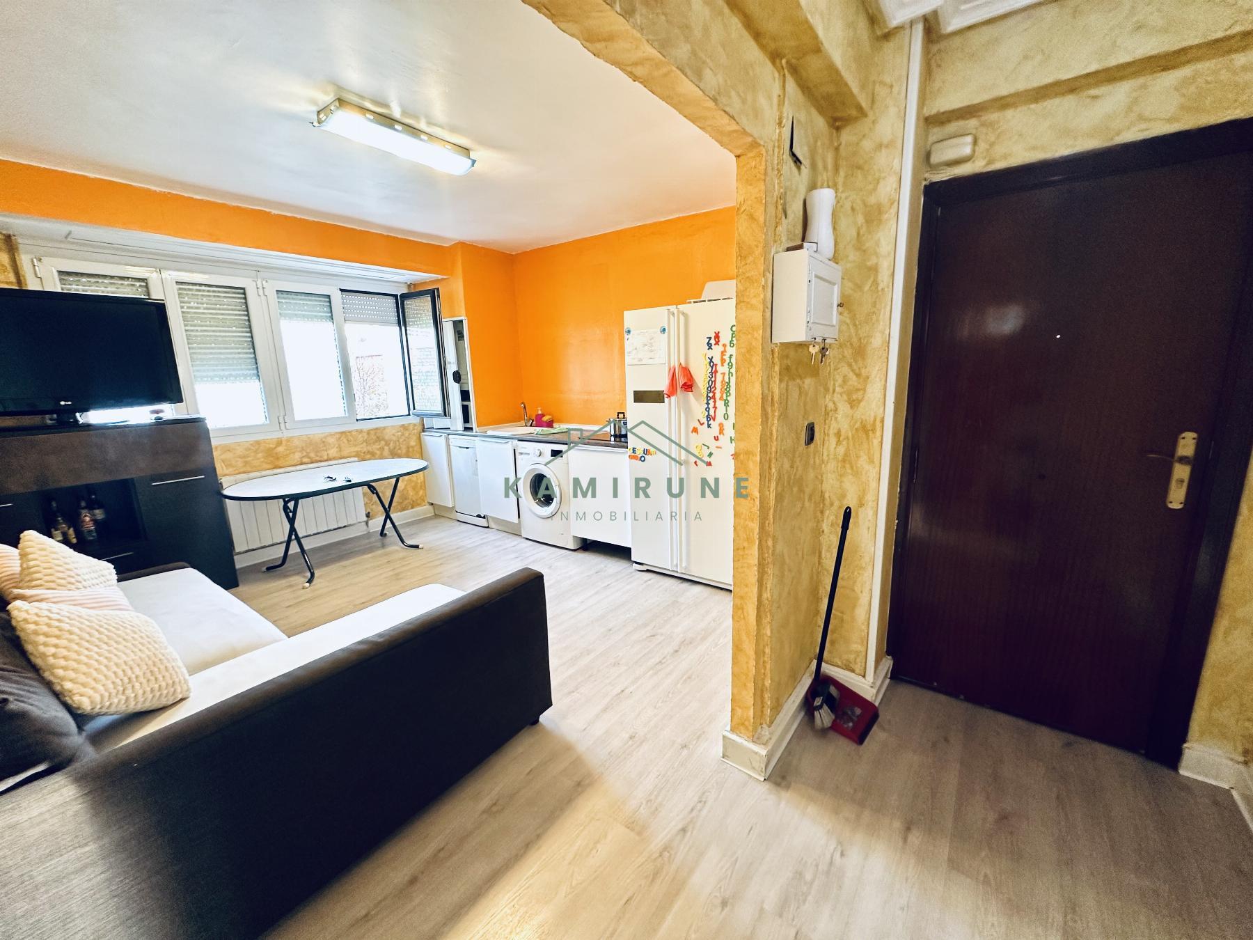 For sale of flat in Valle de Trápaga-Trapagaran