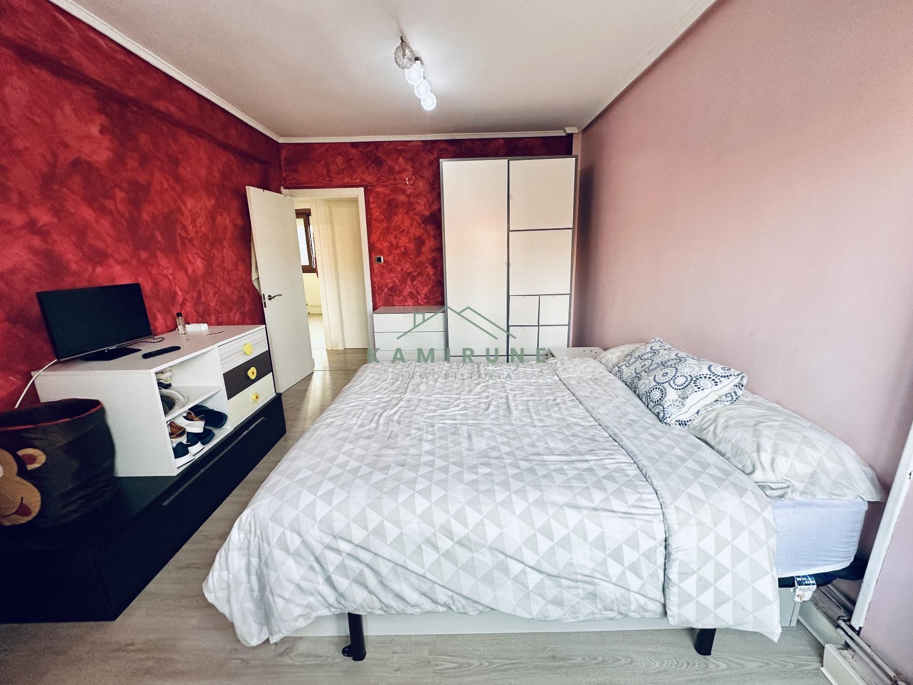 For sale of flat in Valle de Trápaga-Trapagaran