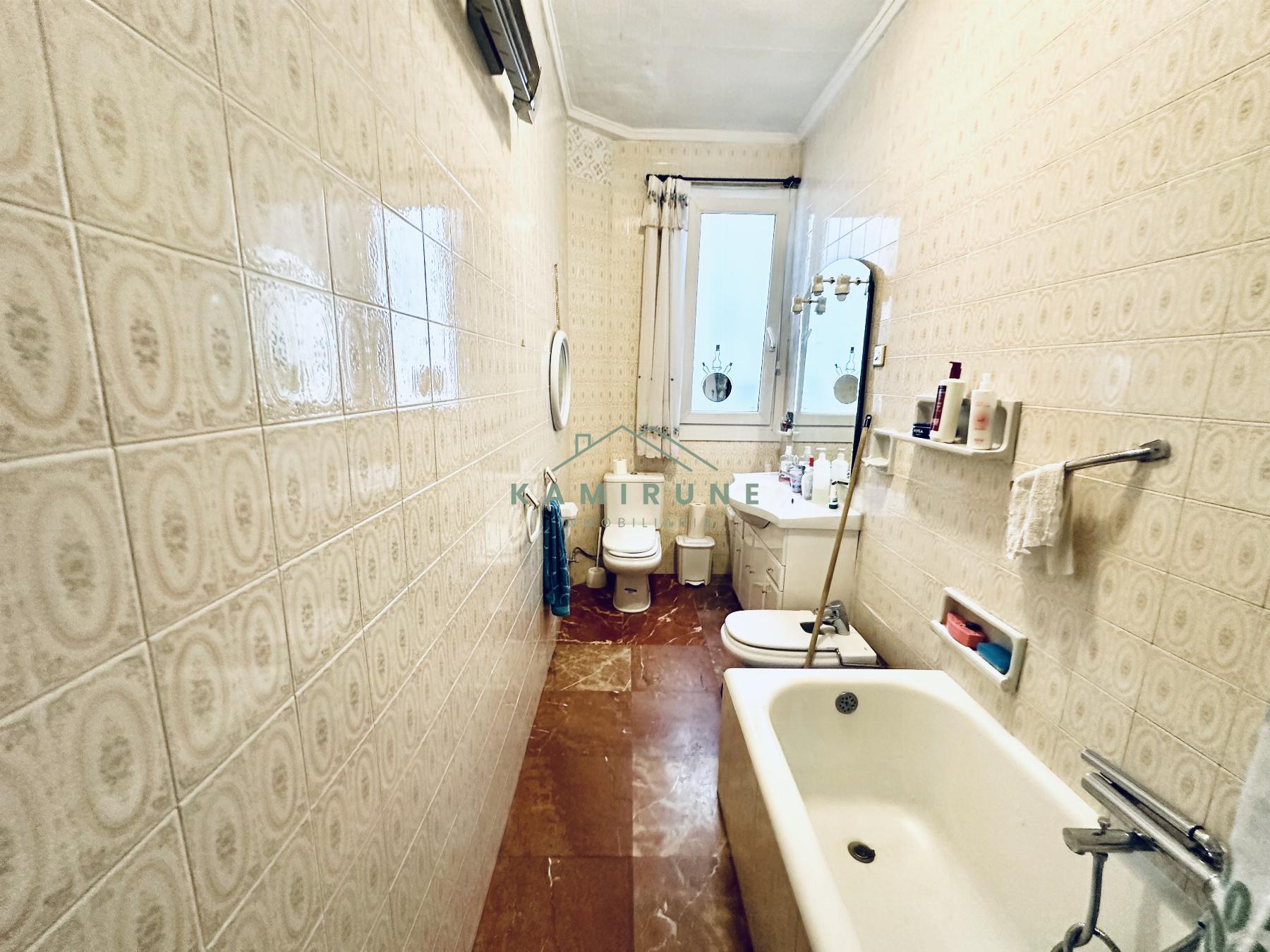 For sale of flat in Bilbao