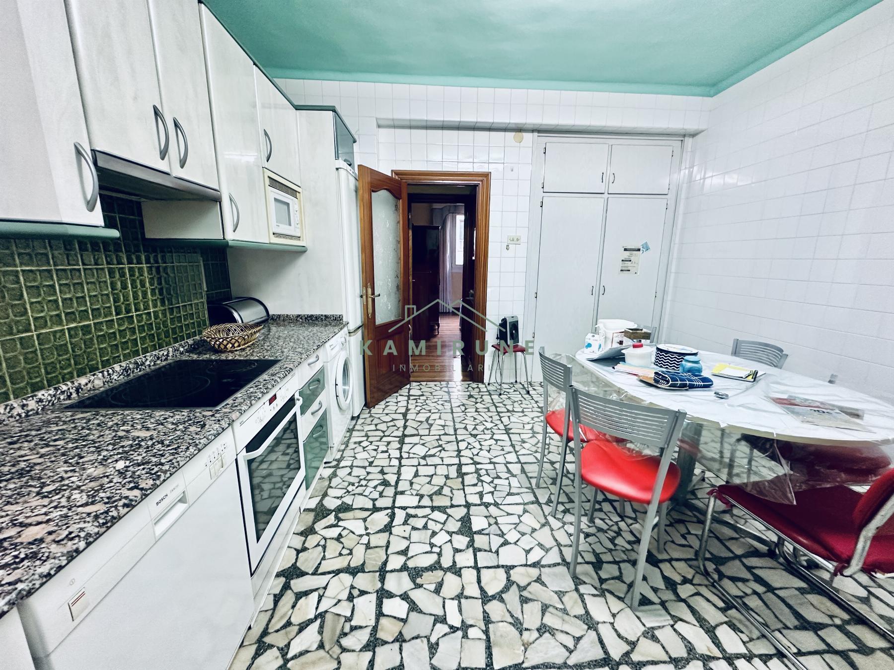 For sale of flat in Bilbao