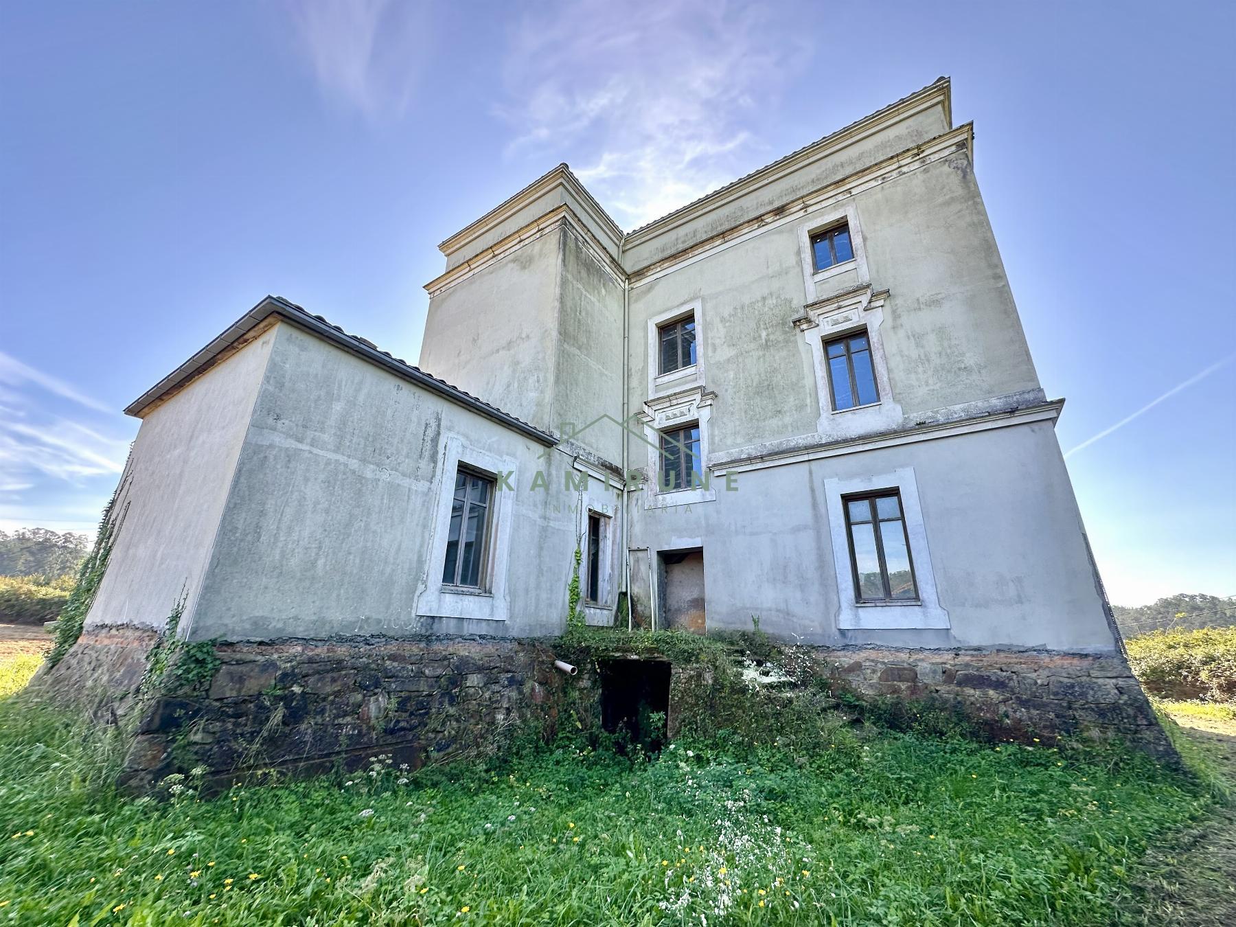For sale of building in Mungia