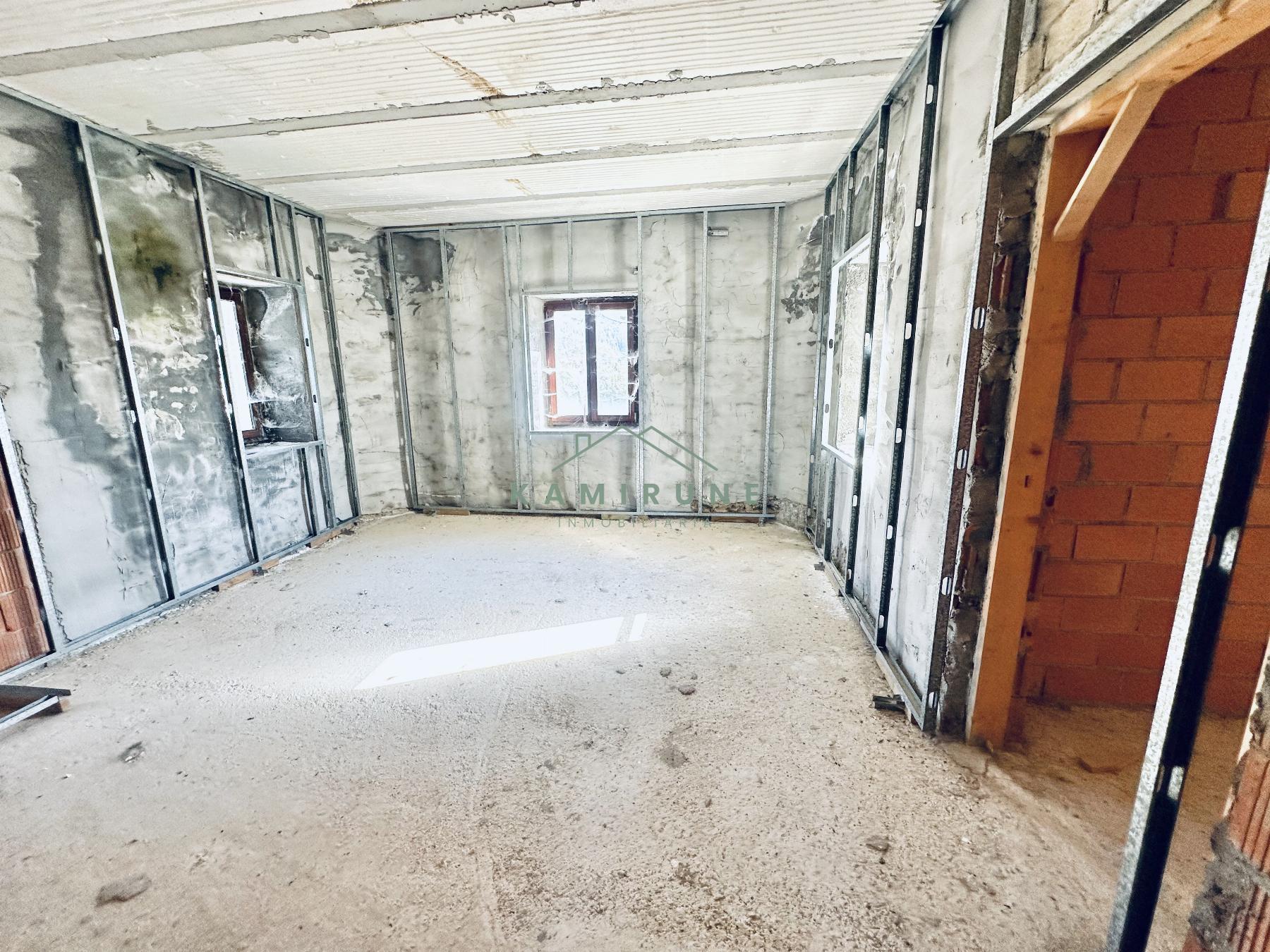 For sale of building in Mungia