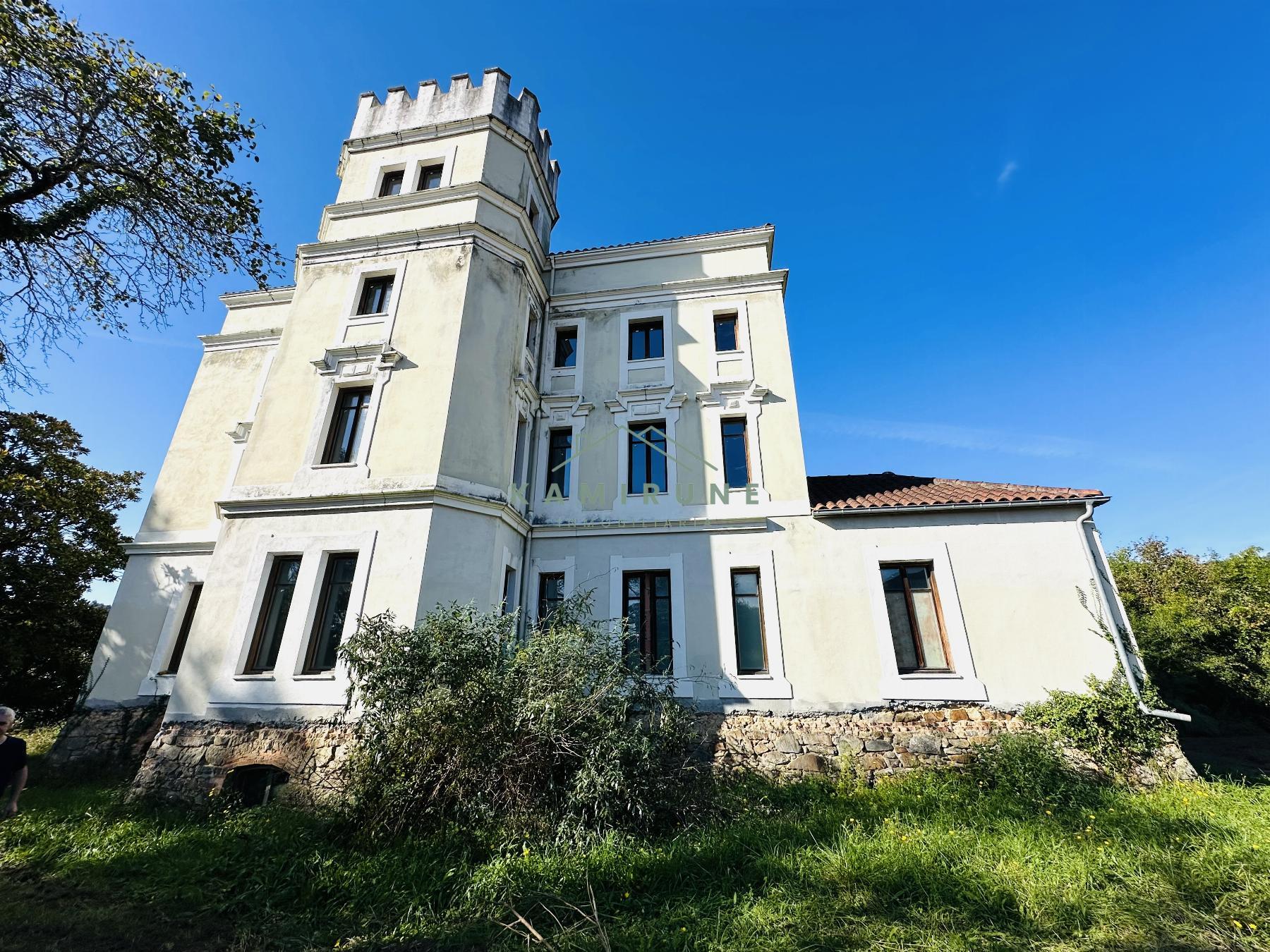 For sale of building in Mungia
