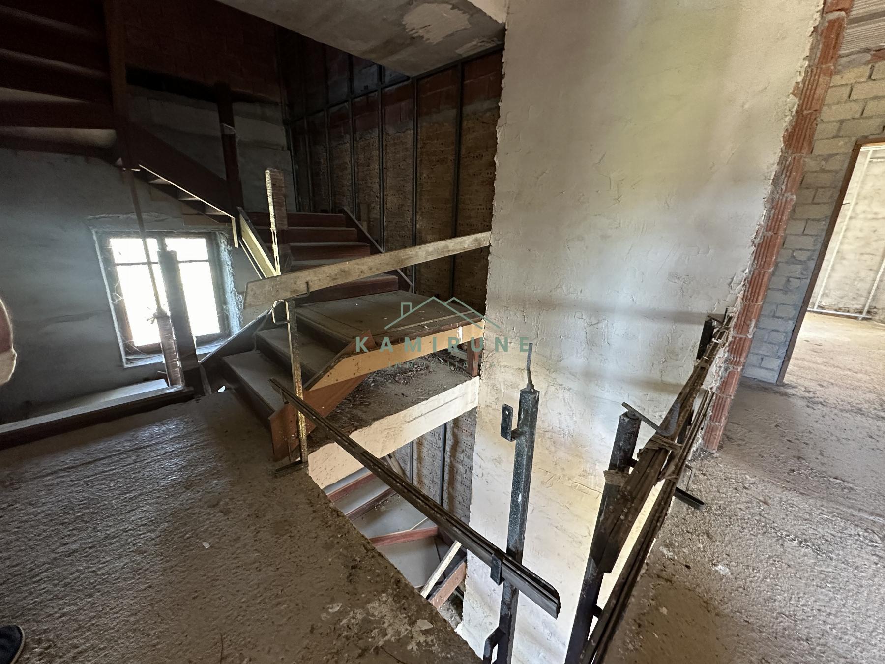 For sale of building in Mungia