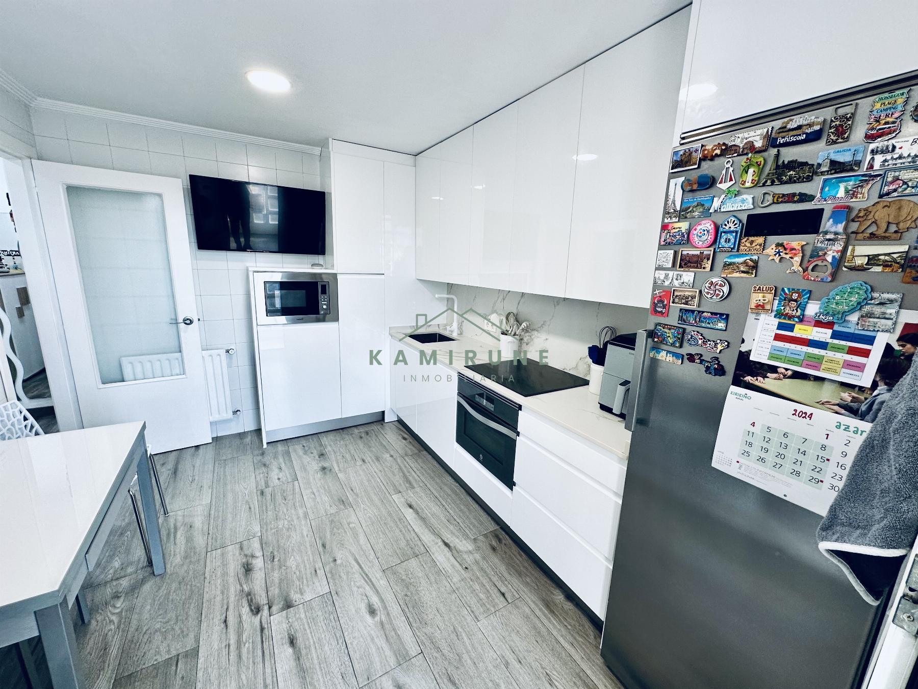 For sale of flat in Bilbao