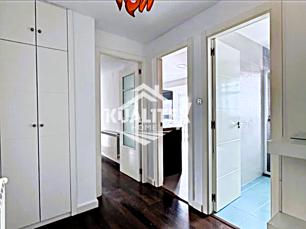 For sale of flat in Cáceres