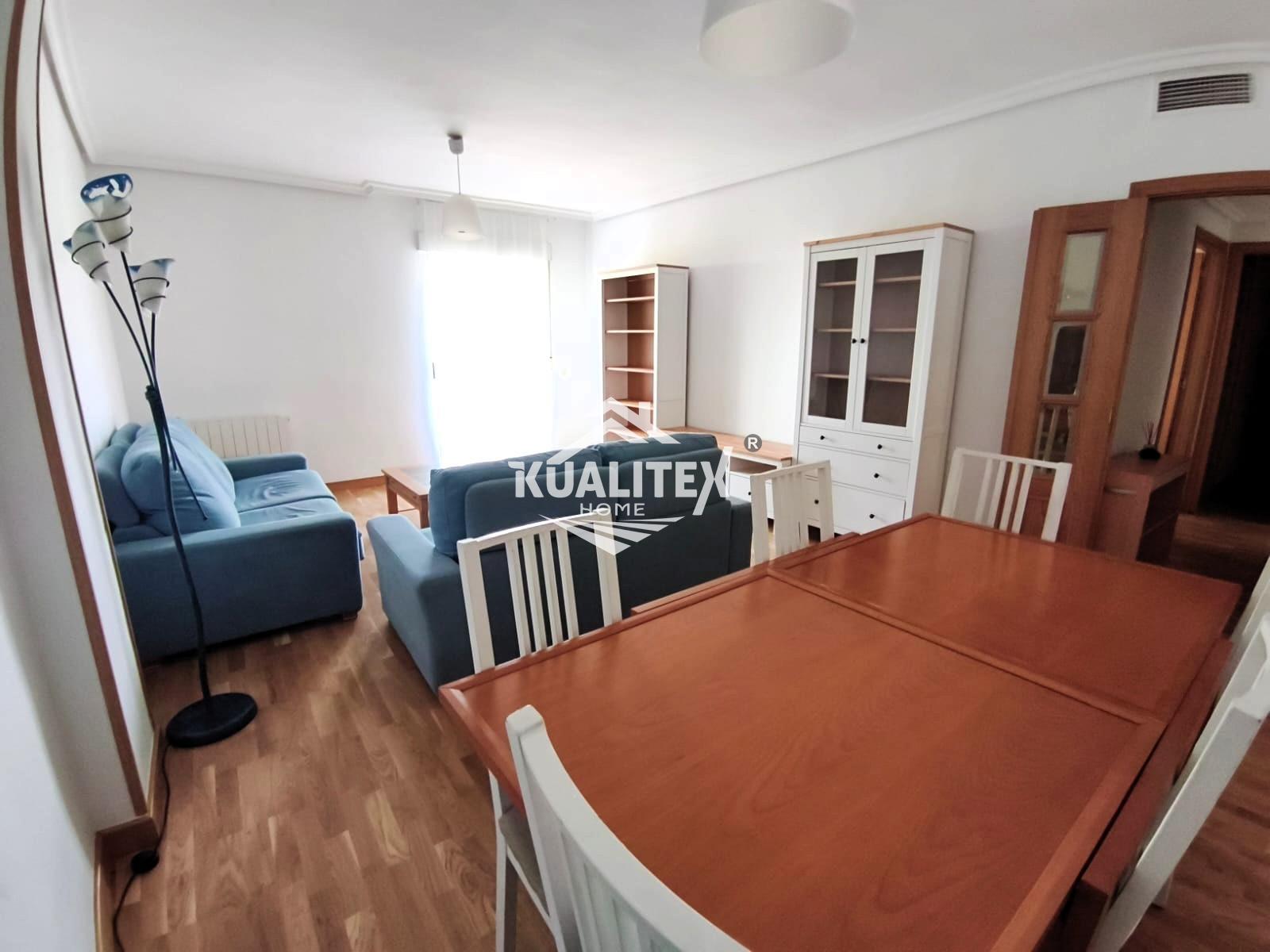 Alokairua  apartamentu  Cáceres