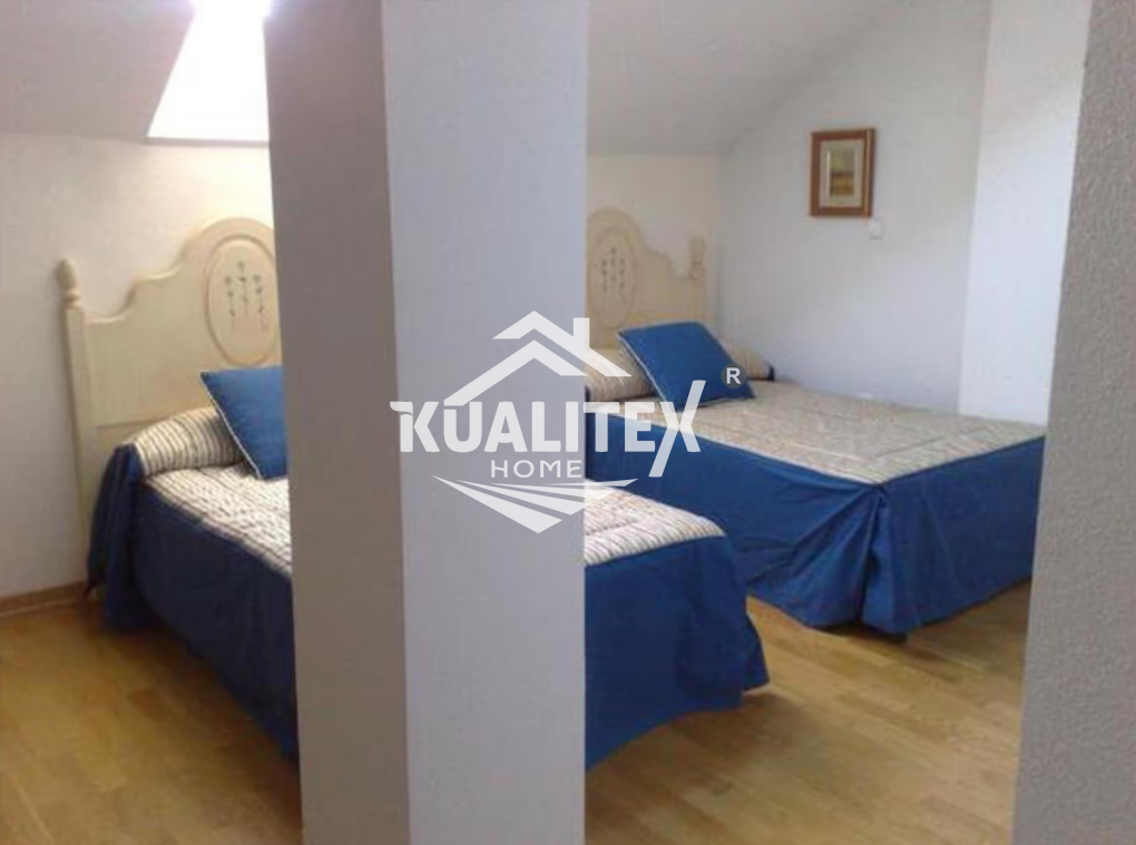 For rent of duplex in Cáceres