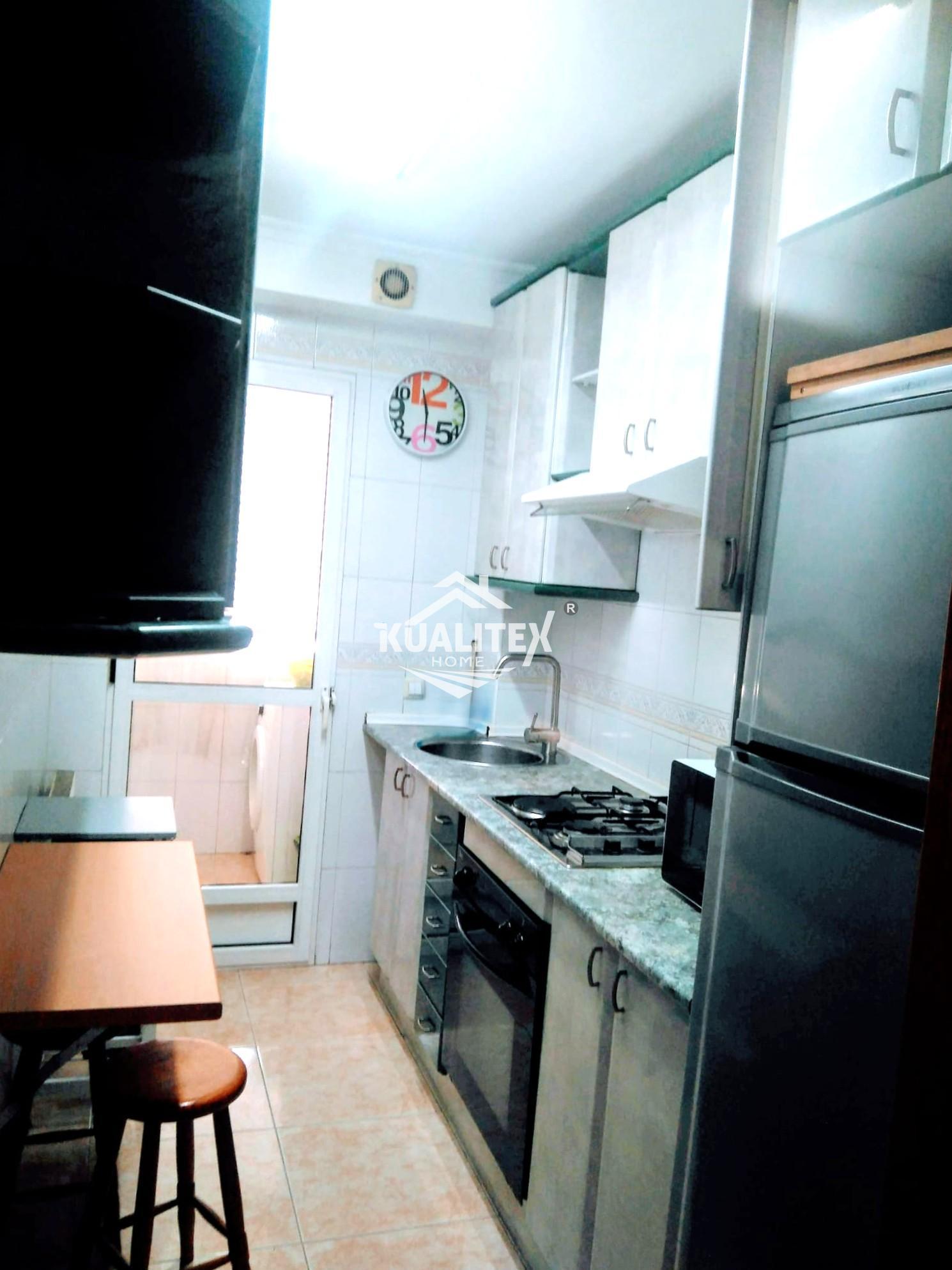 For sale of apartment in Cáceres