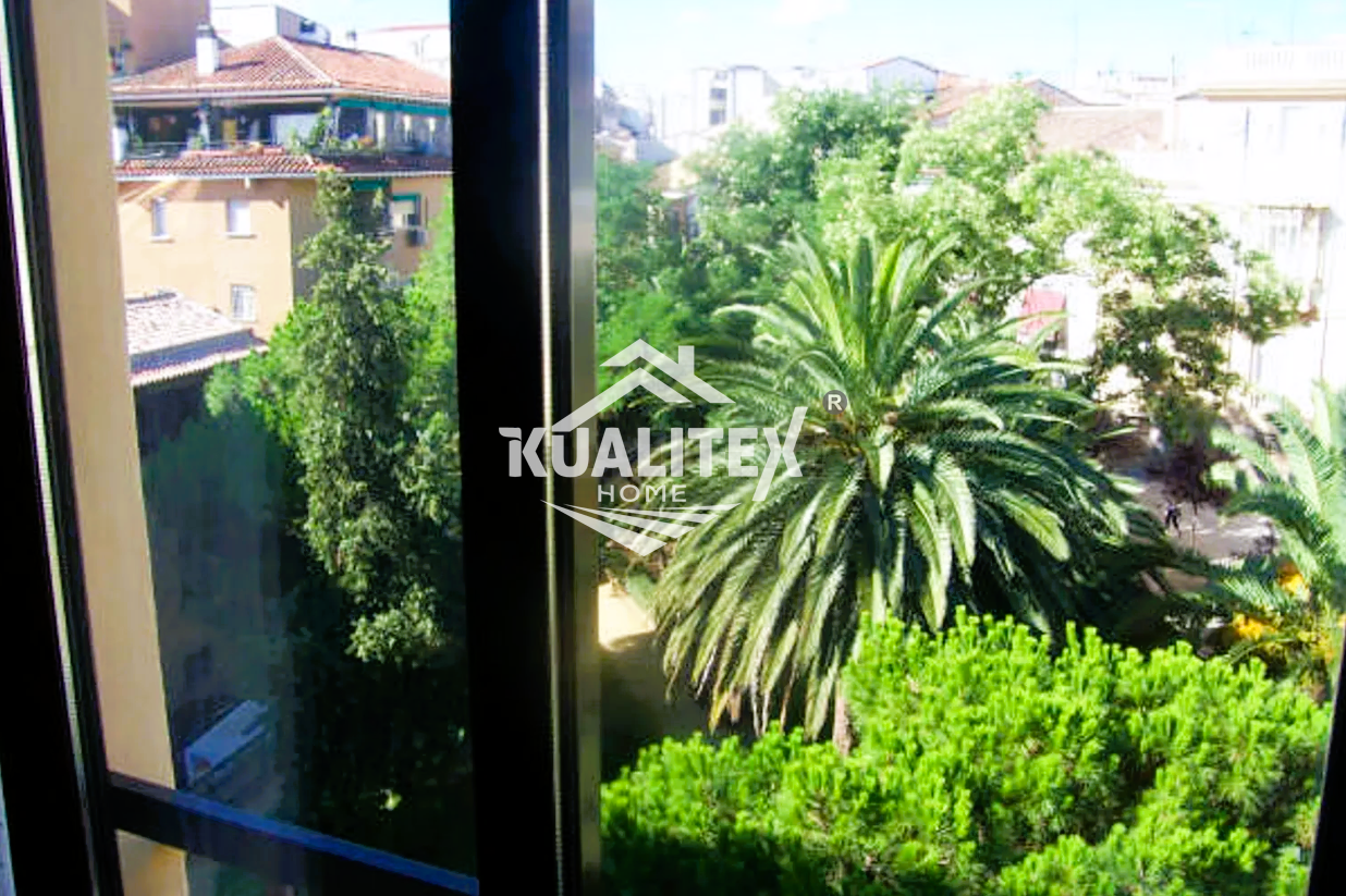 For sale of apartment in Cáceres