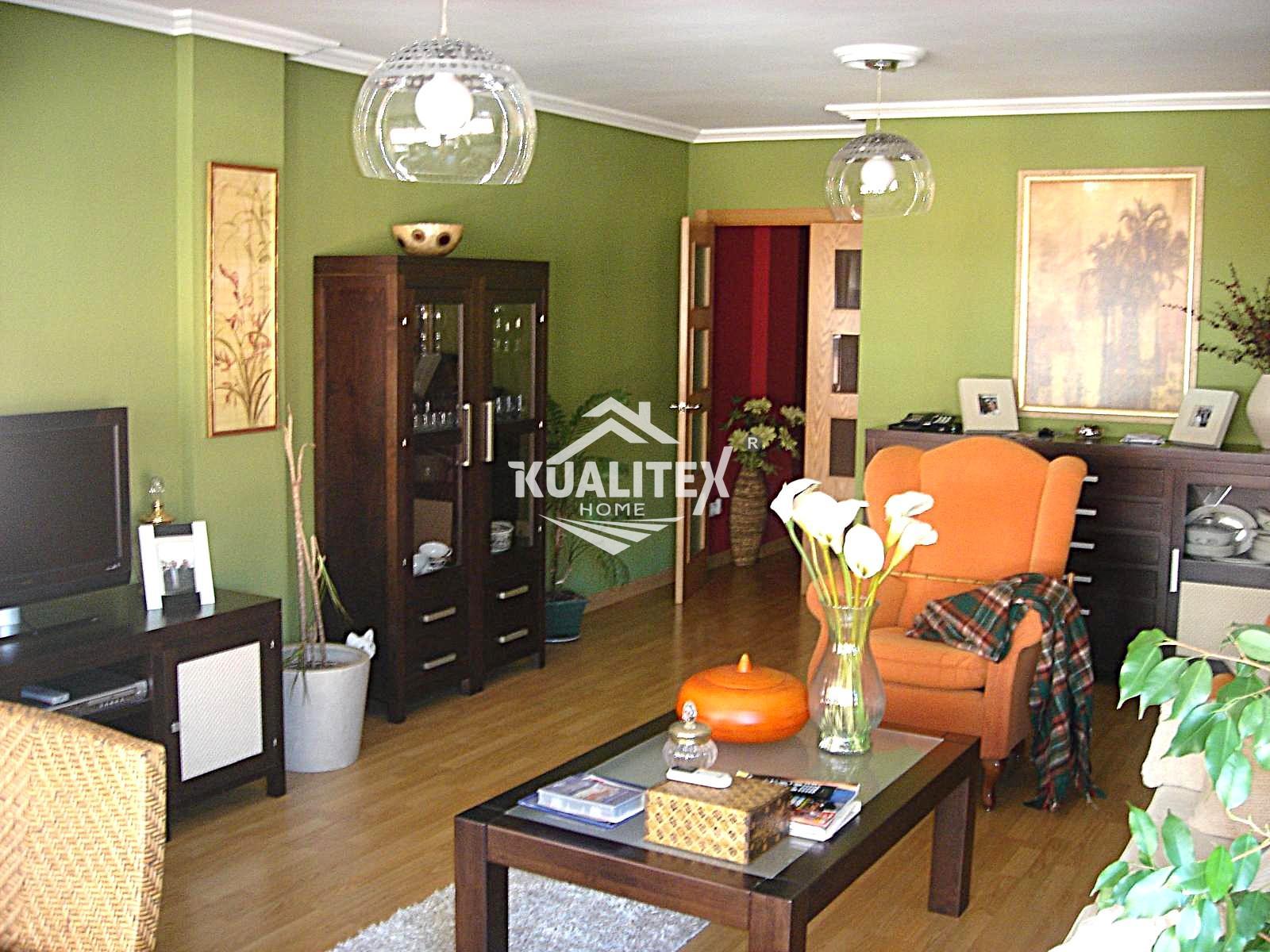 For sale of flat in Cáceres