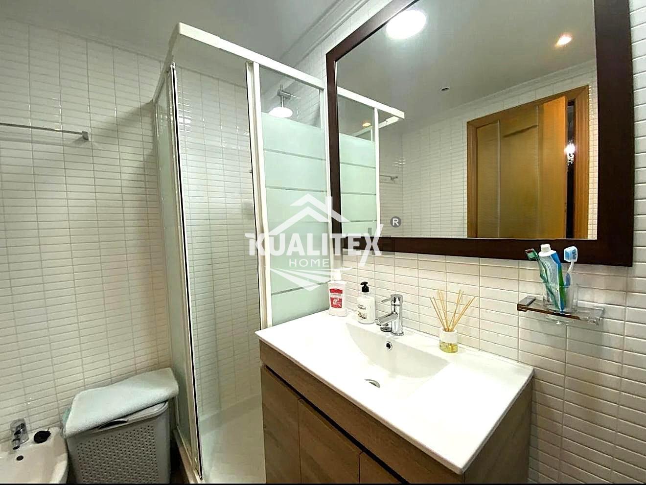 For sale of flat in Cáceres