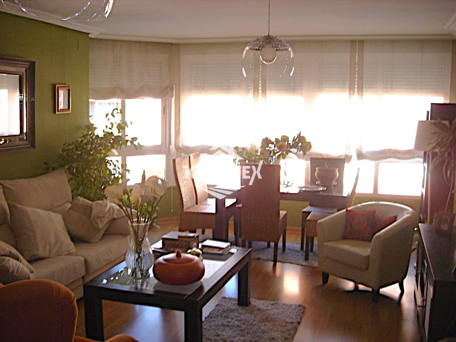 For sale of flat in Cáceres