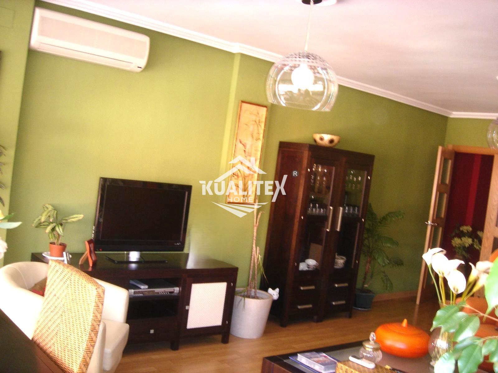 For sale of flat in Cáceres