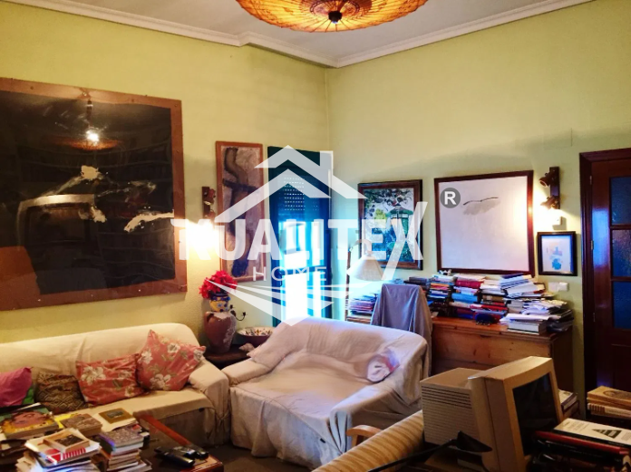For sale of apartment in Cáceres