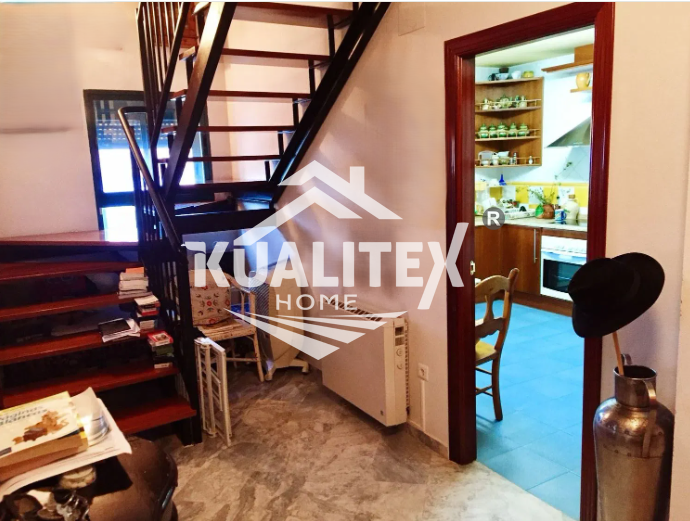For sale of apartment in Cáceres