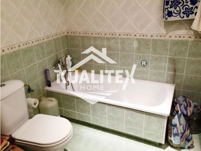 For sale of apartment in Cáceres