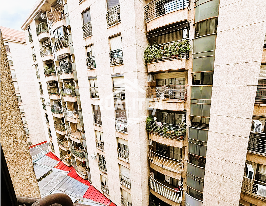 For sale of flat in Cáceres
