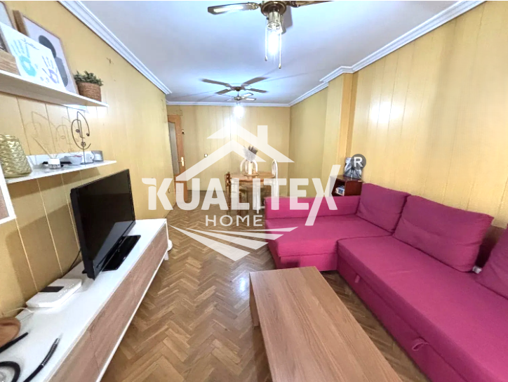 For sale of flat in Cáceres