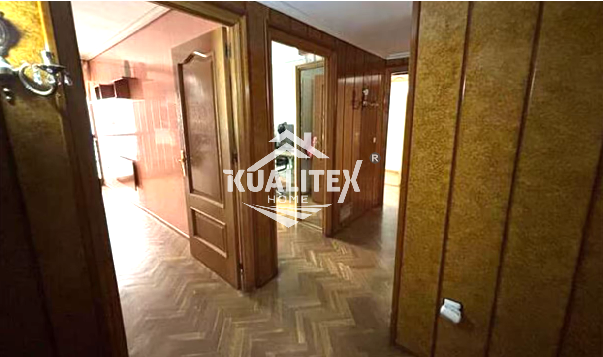 For sale of flat in Cáceres
