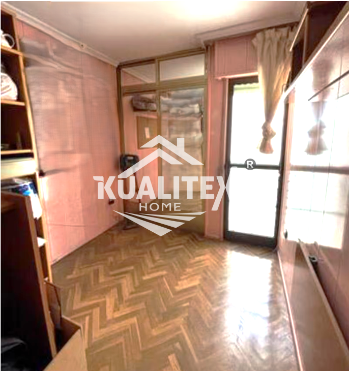 For sale of flat in Cáceres