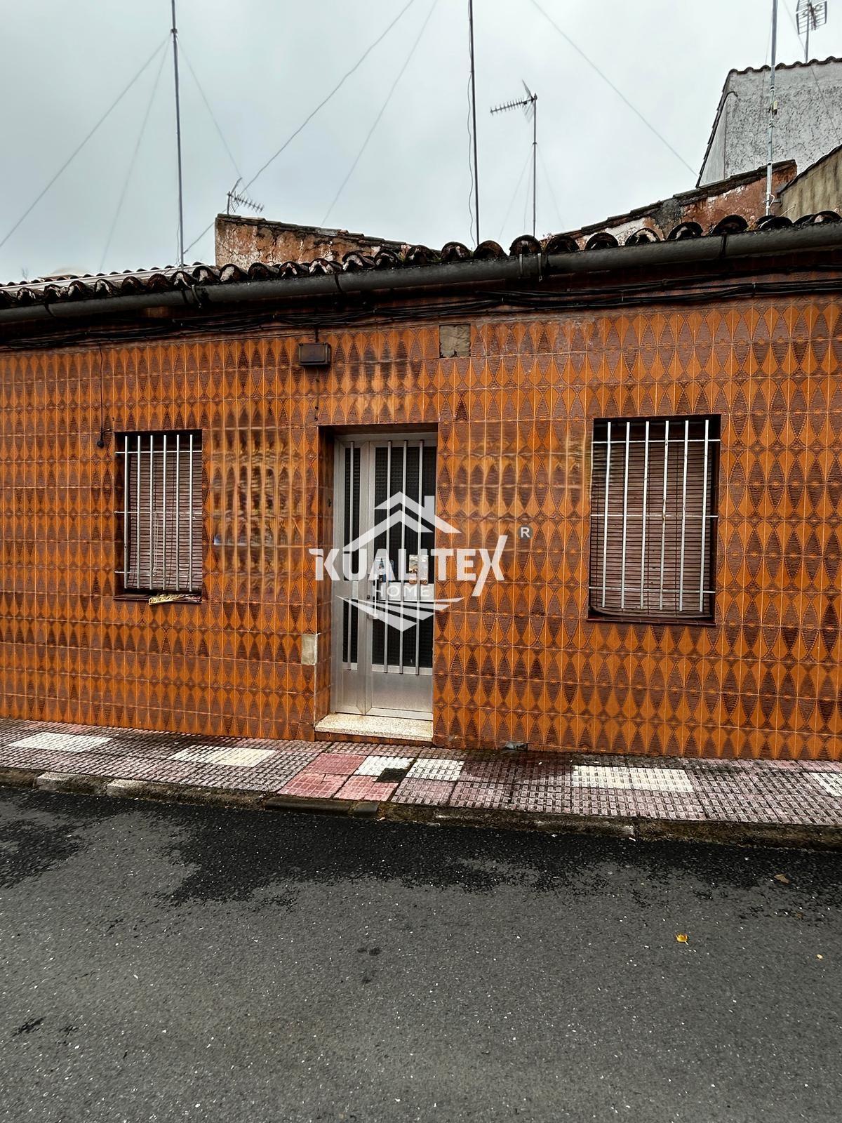 For sale of house in Cáceres