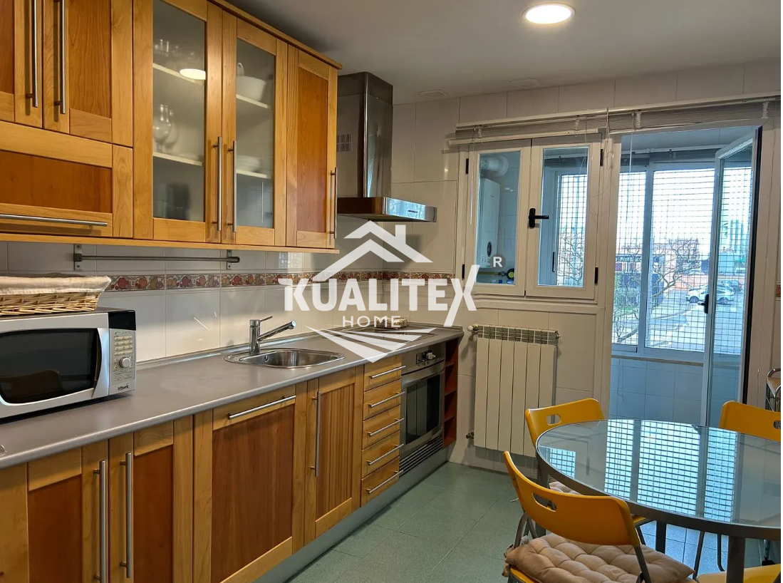 For rent of apartment in Cáceres