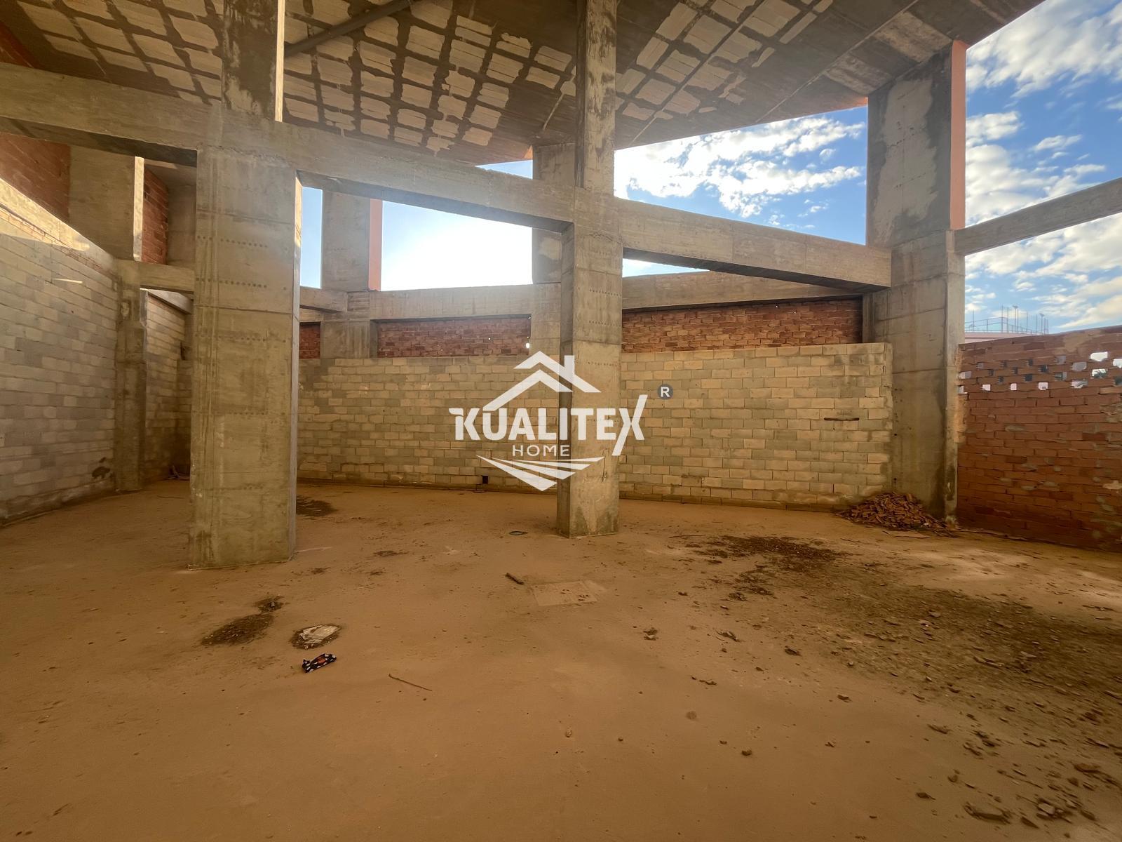 Venta de local en Coín