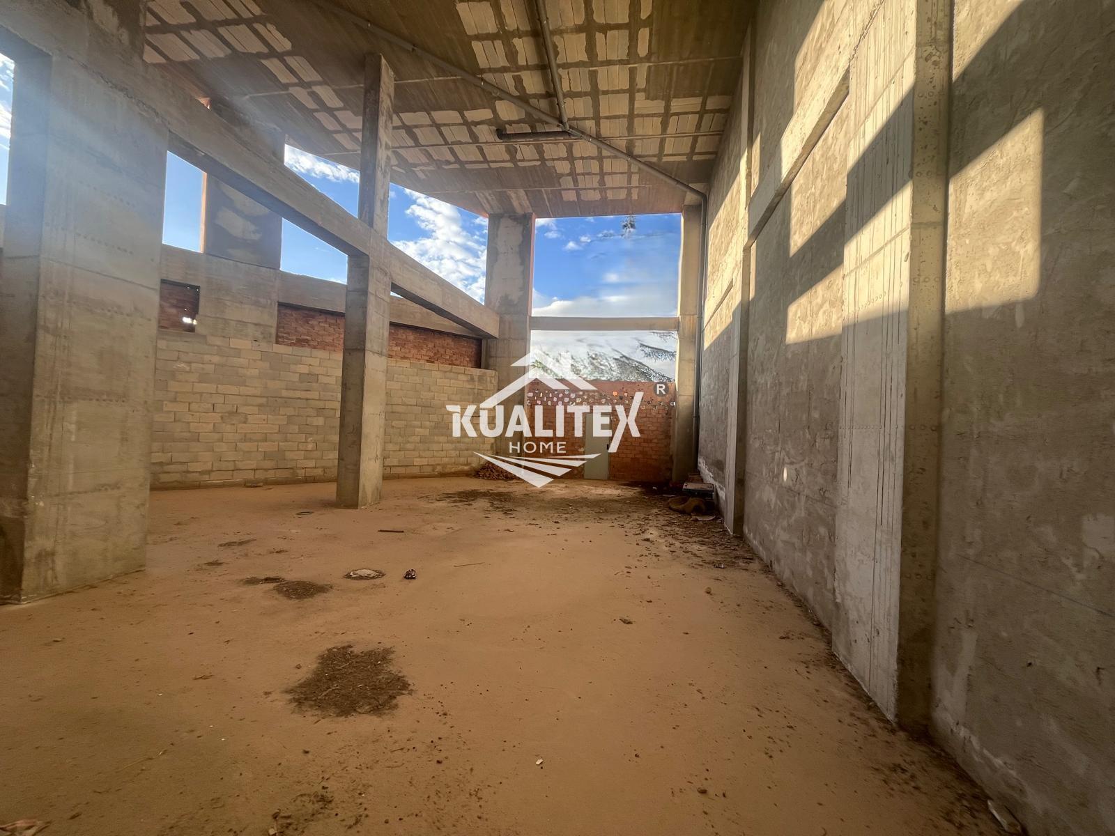 Venta de local en Coín