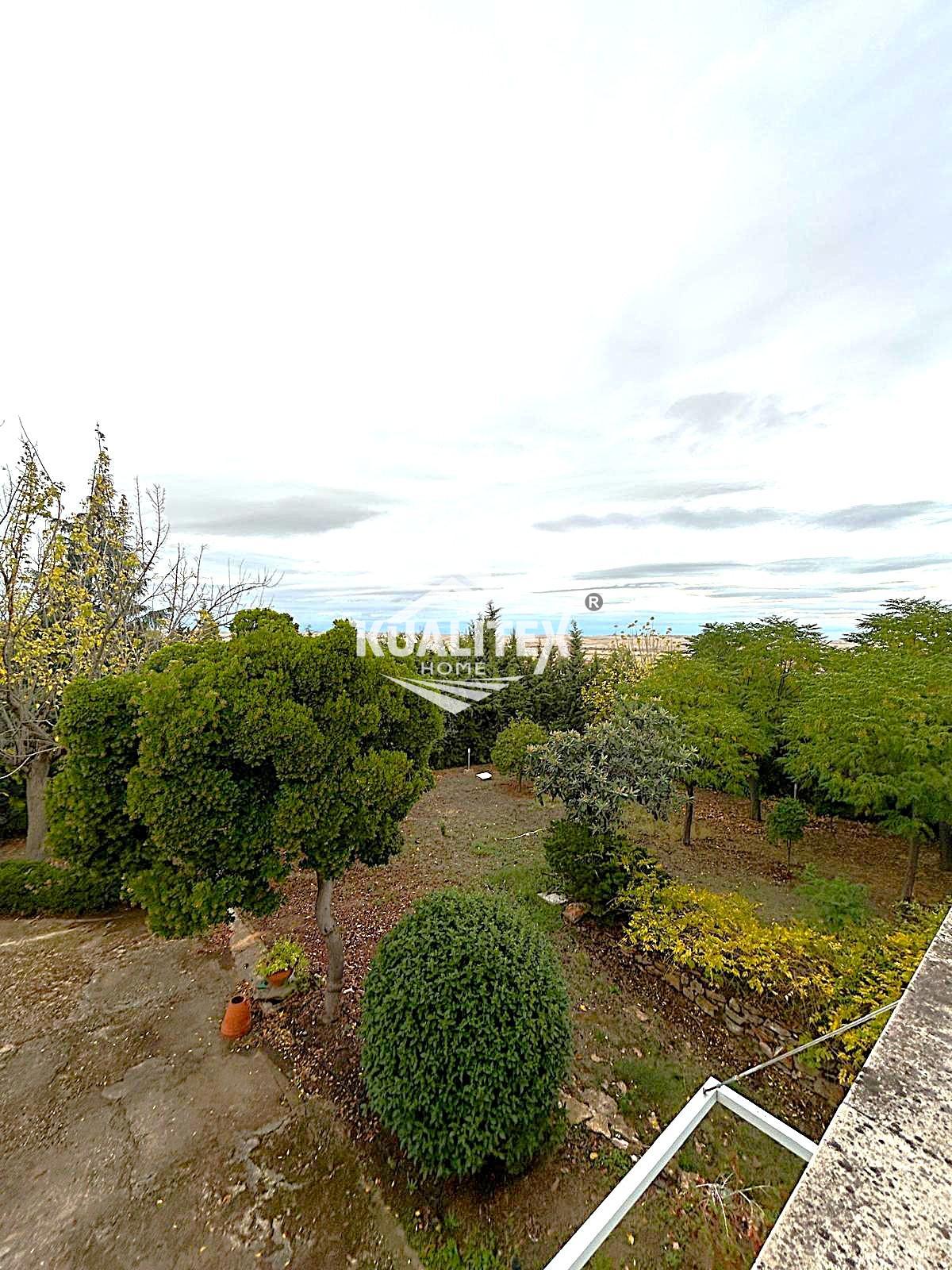 Venta de chalet en Sierra de Fuentes