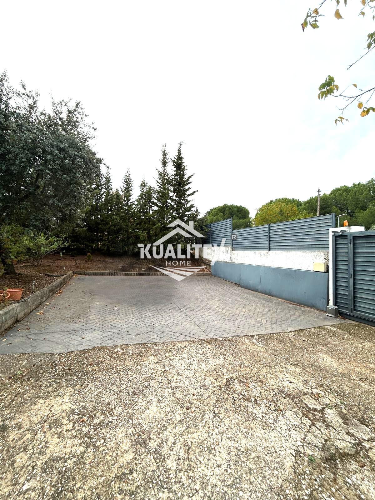 Venta de chalet en Sierra de Fuentes