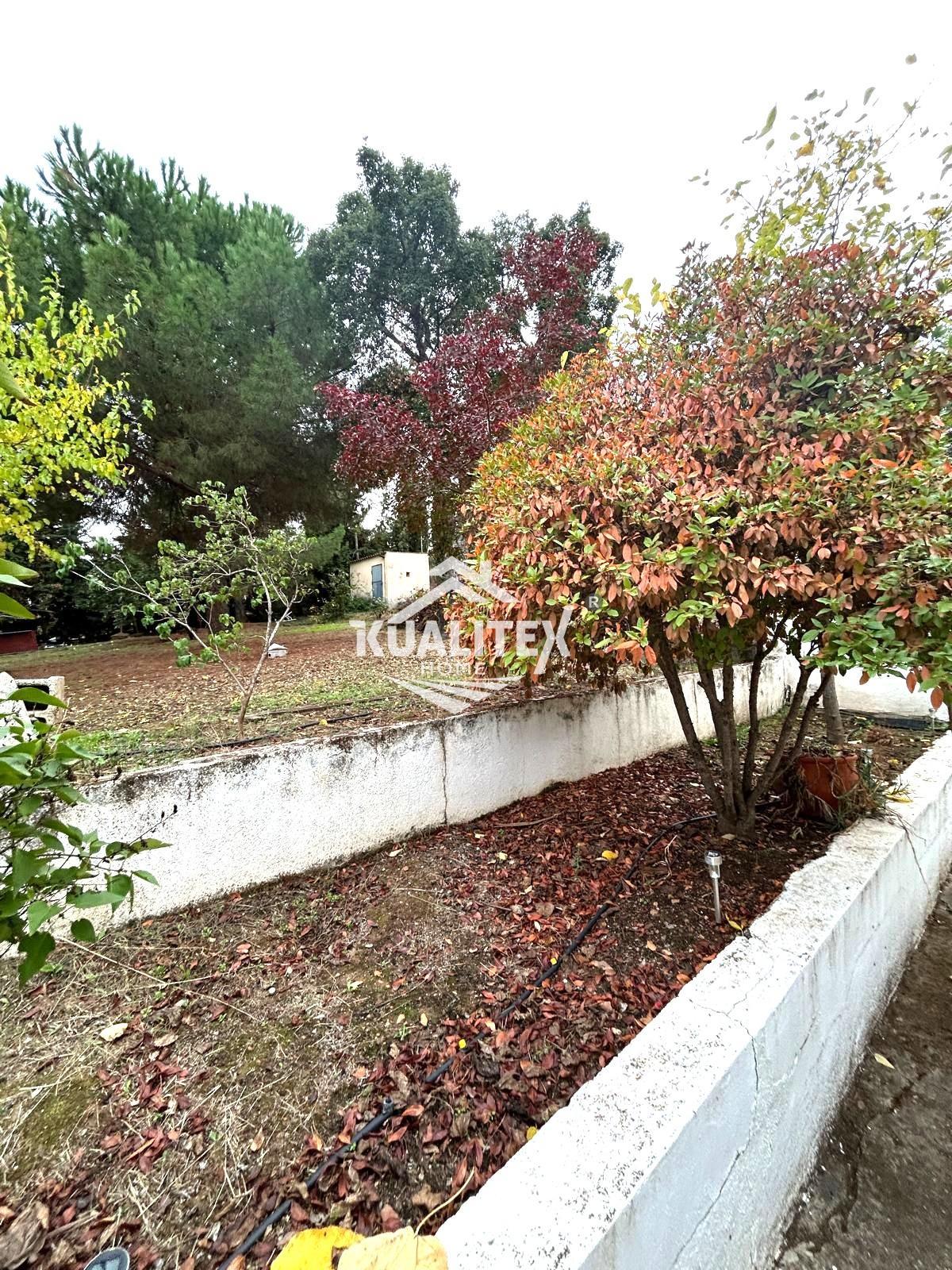 Venta de chalet en Sierra de Fuentes