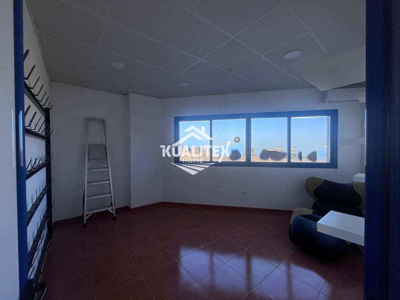 Alquiler de nave en Alhaurín de la Torre