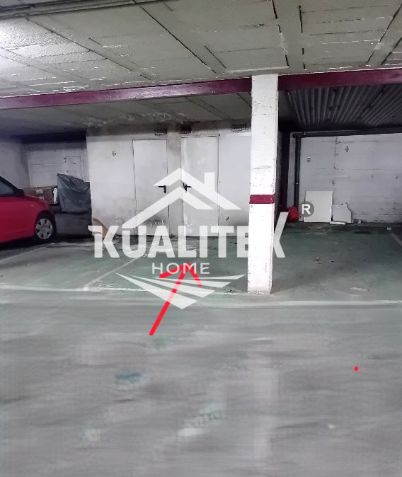 Venta de garaje en Cáceres