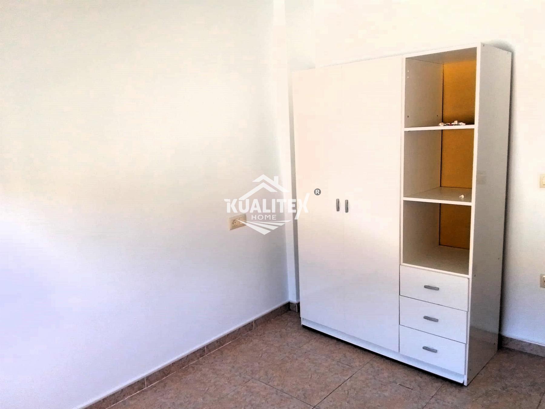 For rent of chalet in Cáceres