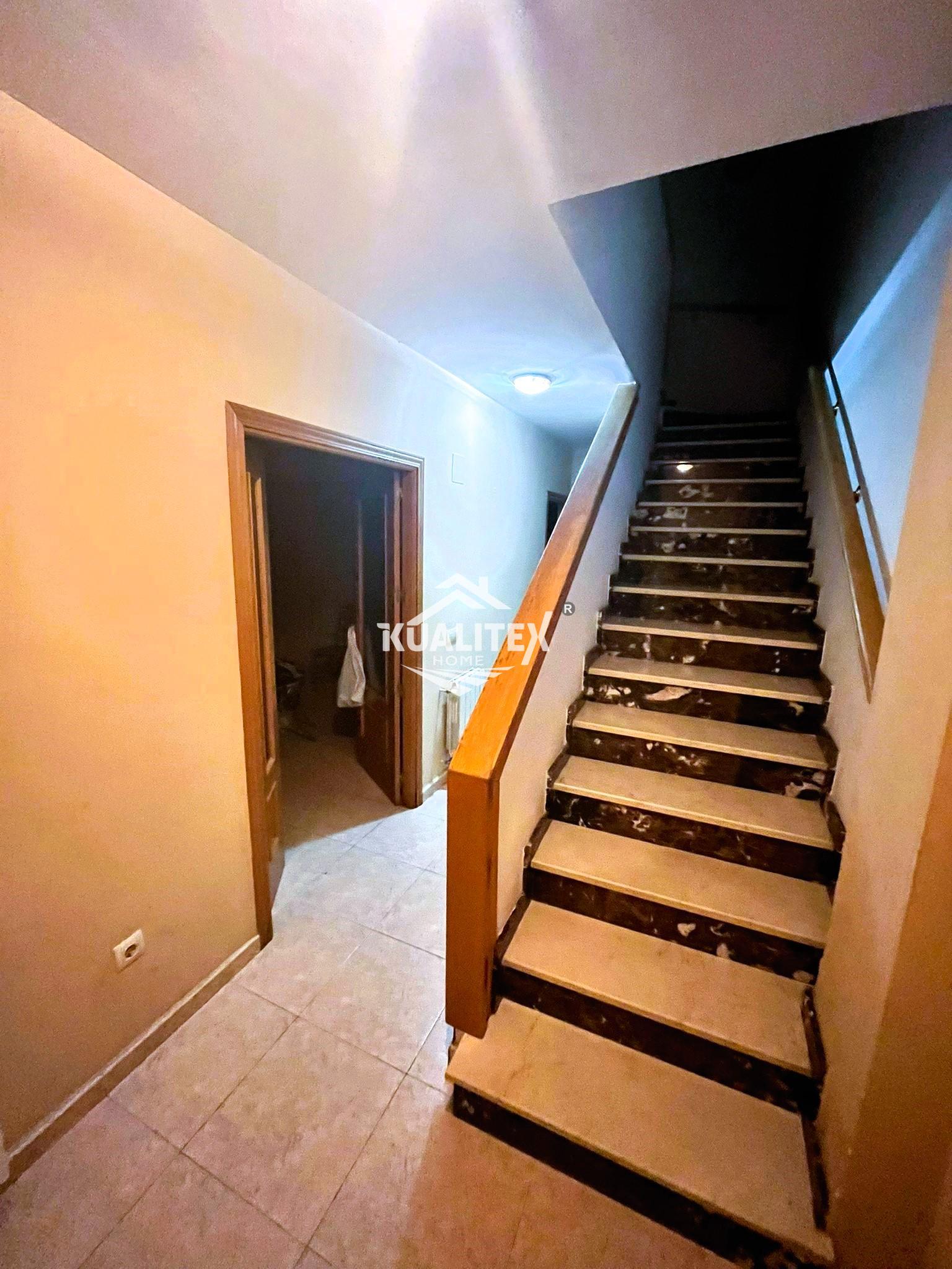 For rent of chalet in Cáceres