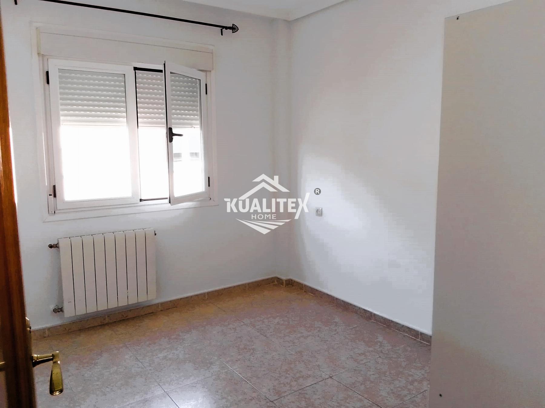 For rent of chalet in Cáceres