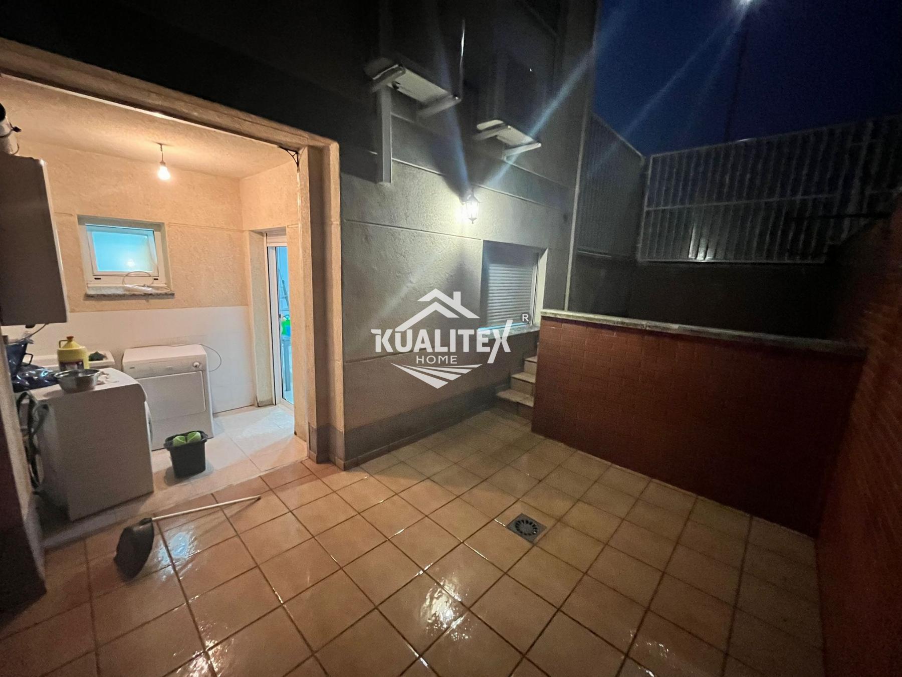 For rent of chalet in Cáceres