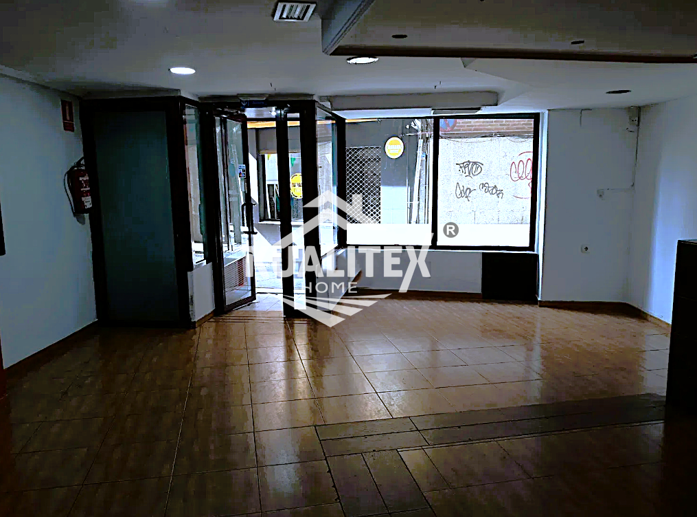 Venda de local comercial em Cáceres
