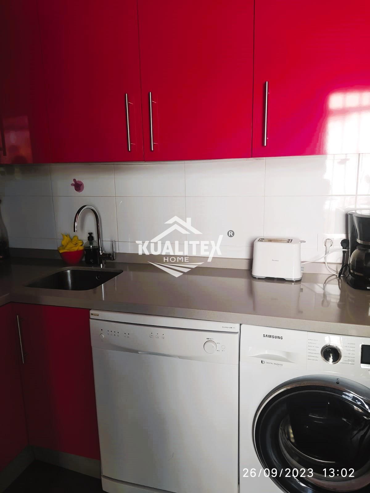 For sale of chalet in Cáceres